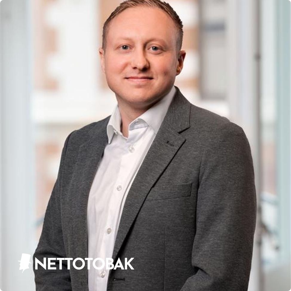 Kim, Business Unit Manager